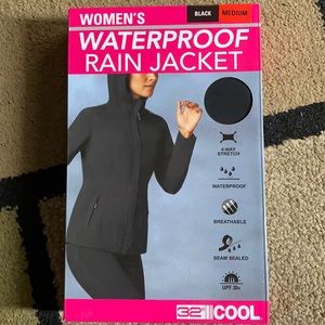 32 degrees cool waterproof rain jacket